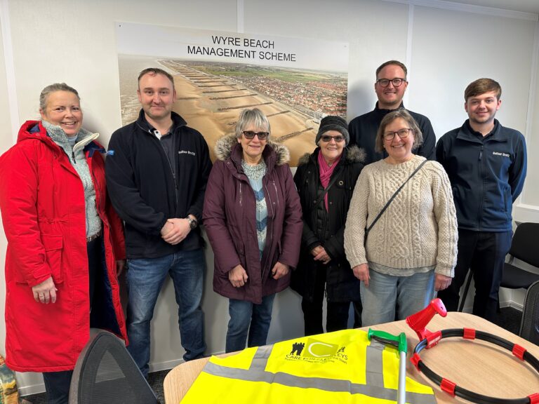 Cleveleys rock stars - Balfour Beatty donating litter picking equipment