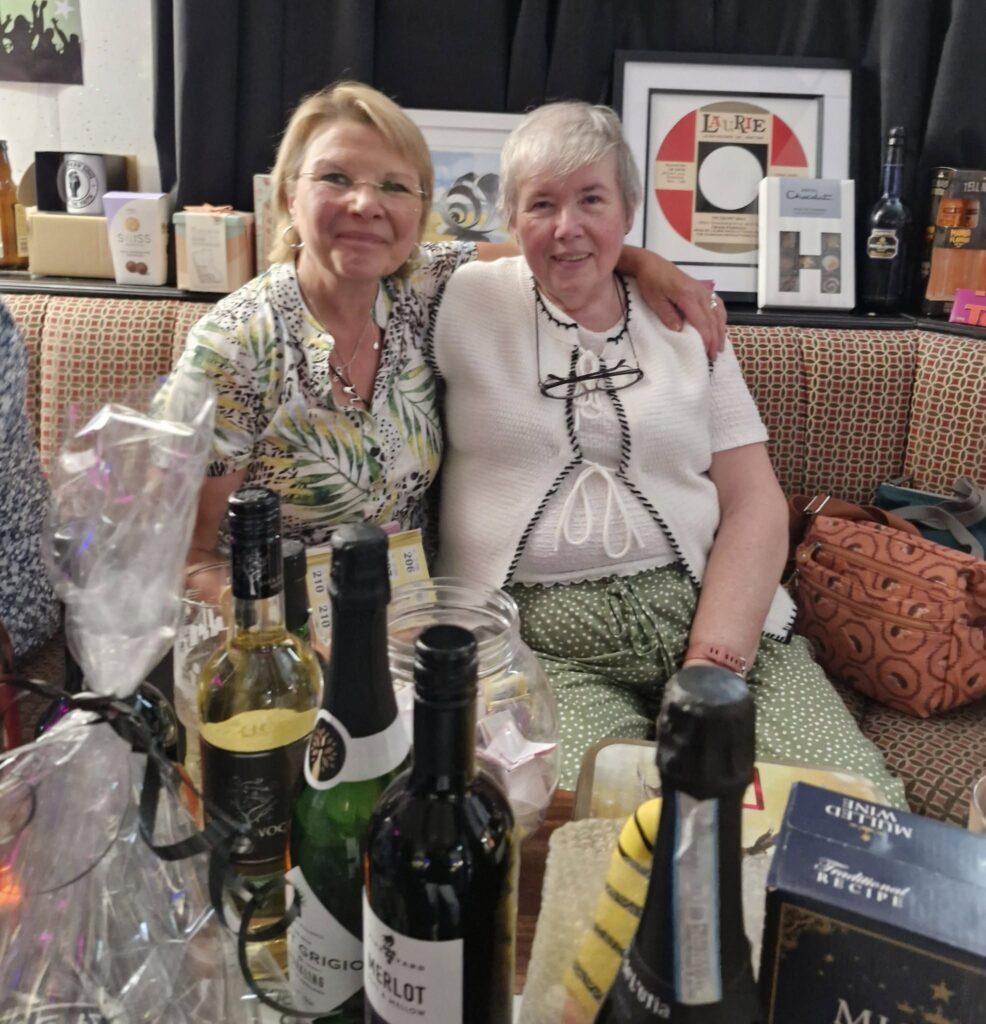 Sandra and Liz, two C4C volunteers